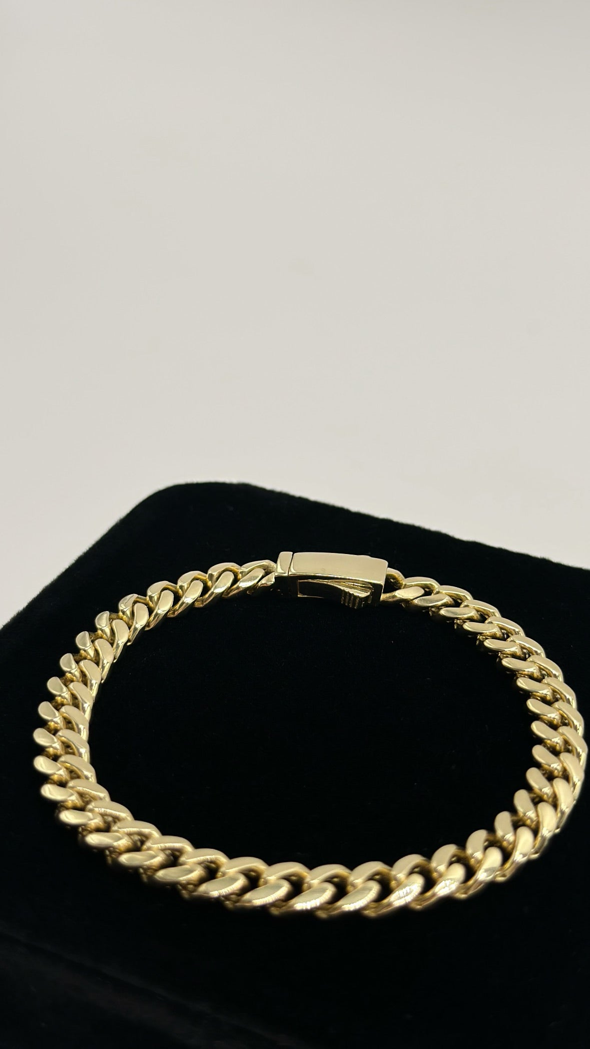 Pulso oro 10k tejido Cubano