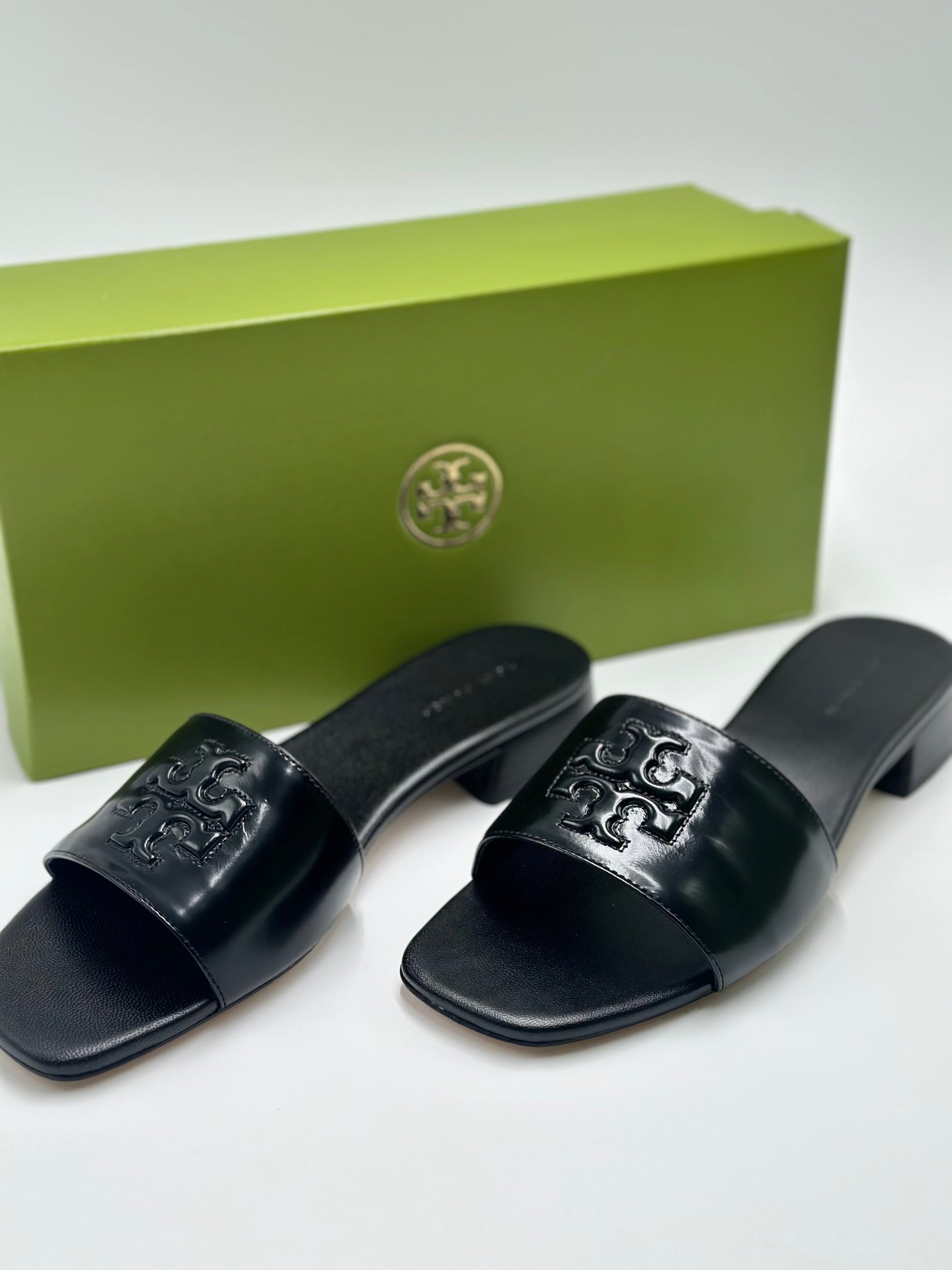 Tory Burch Sandalias