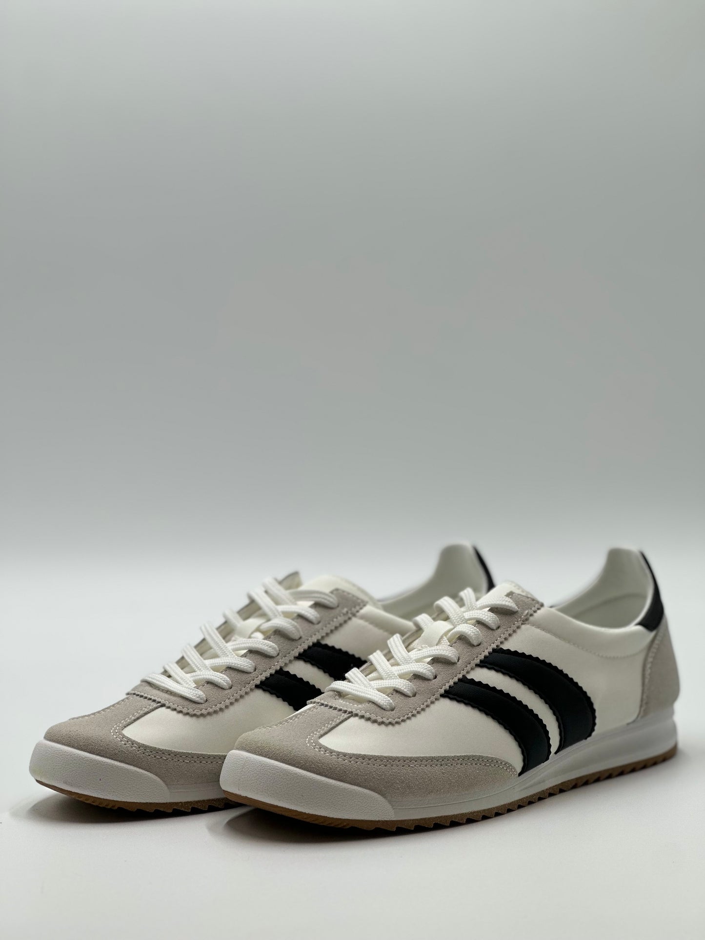 Madden Girl Tenis
