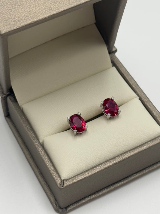 Pendientes Rubí y Diamante Natural