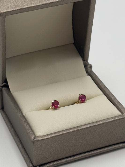 Broquel Ruby natural oro amarillo