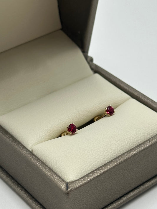 Broquel Ruby natural oro amarillo