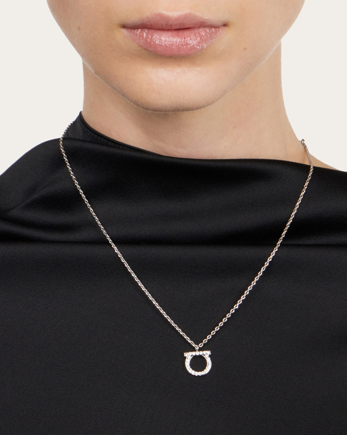Ferragamo Collar Gancini Cristales (L)