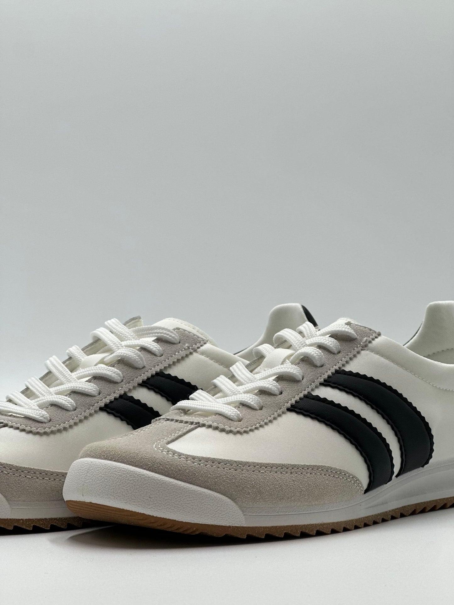 Madden Girl Tenis
