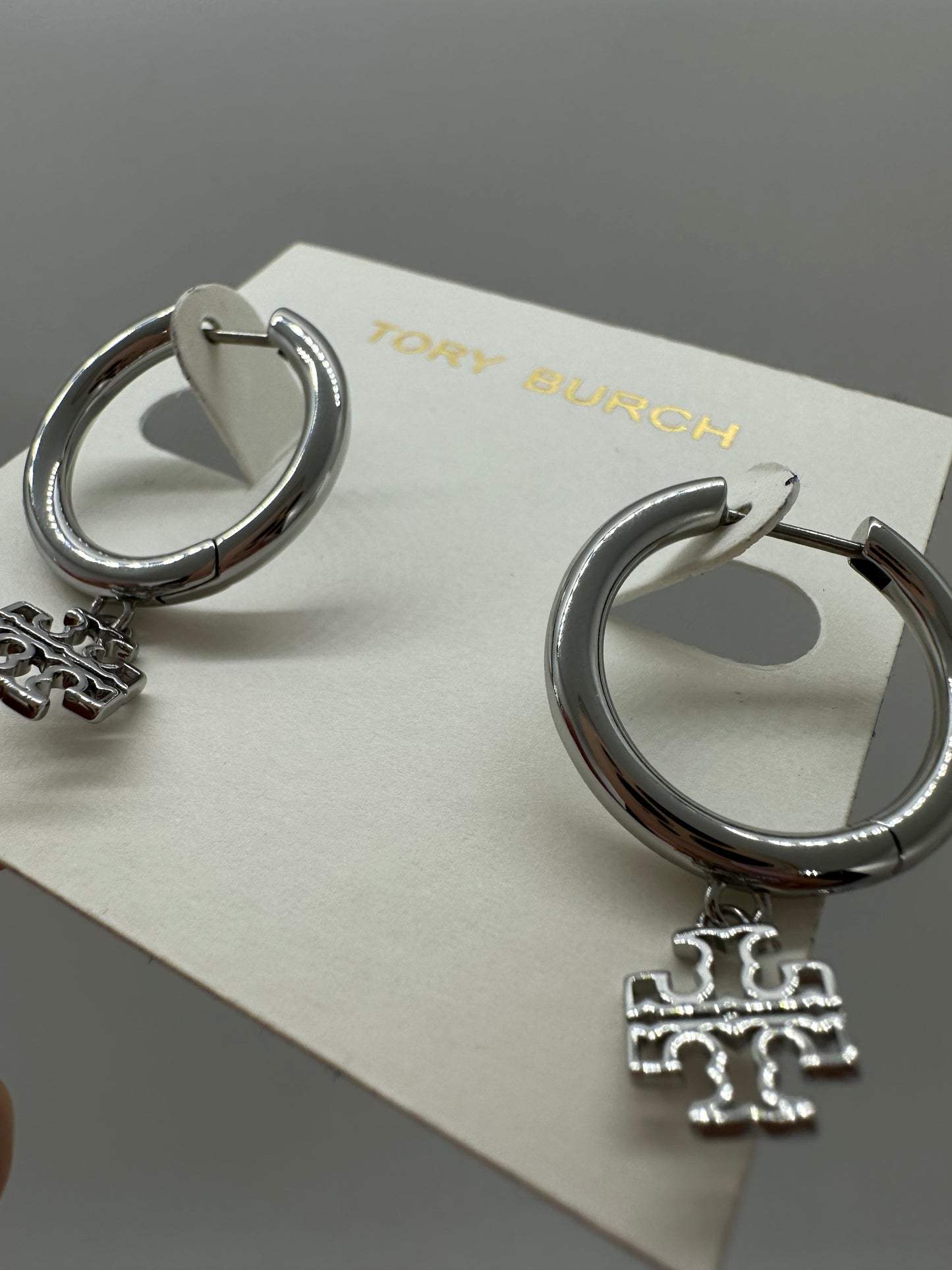 Tory Burch Pendiente
