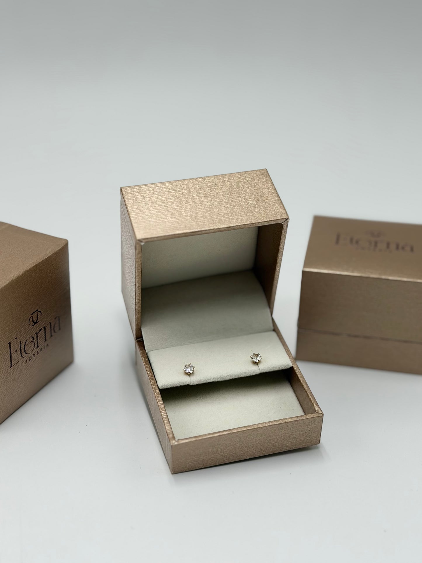 Broquel de Oro 14k