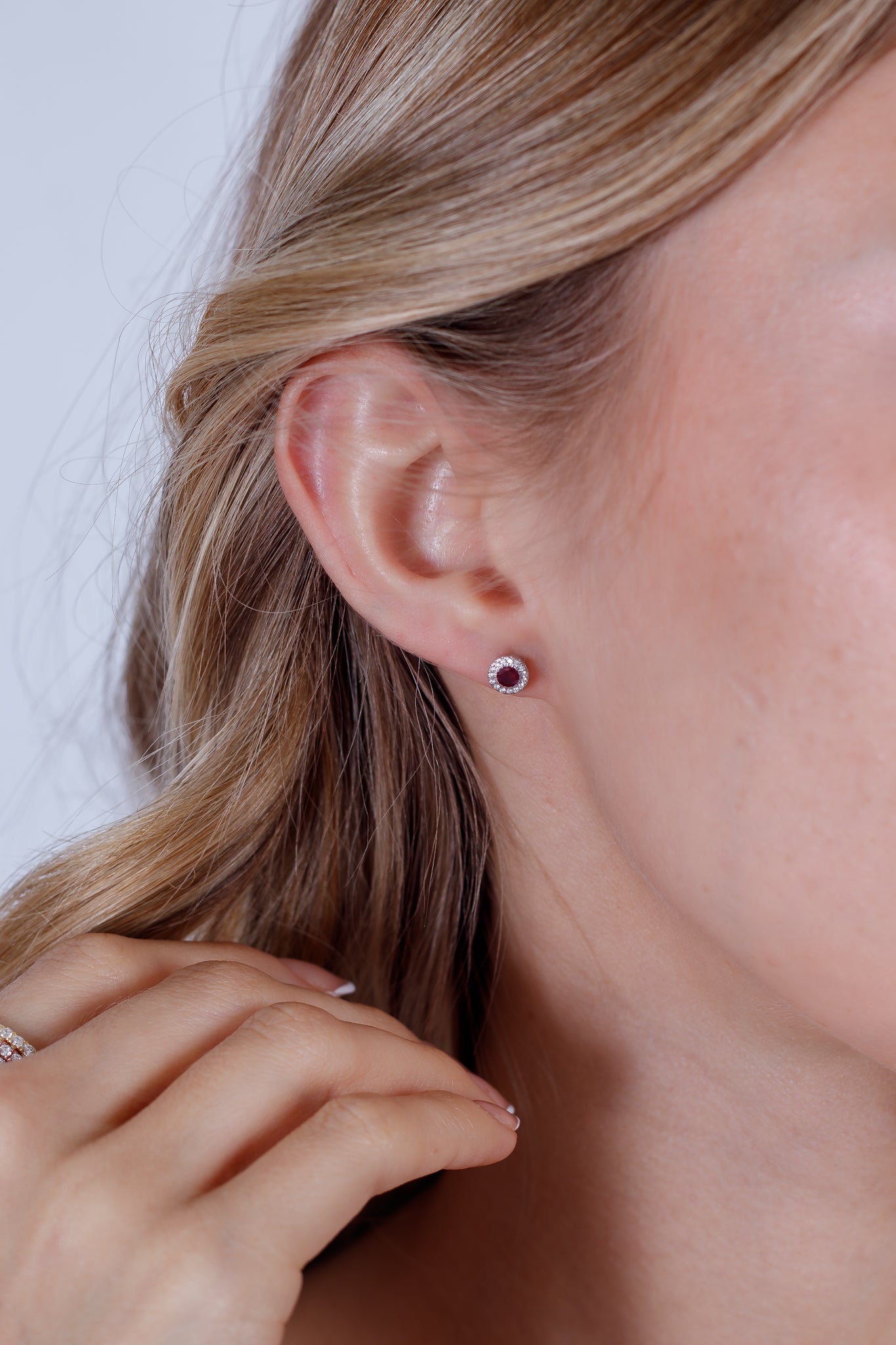 Pendientes Diamante y Rubí natural
