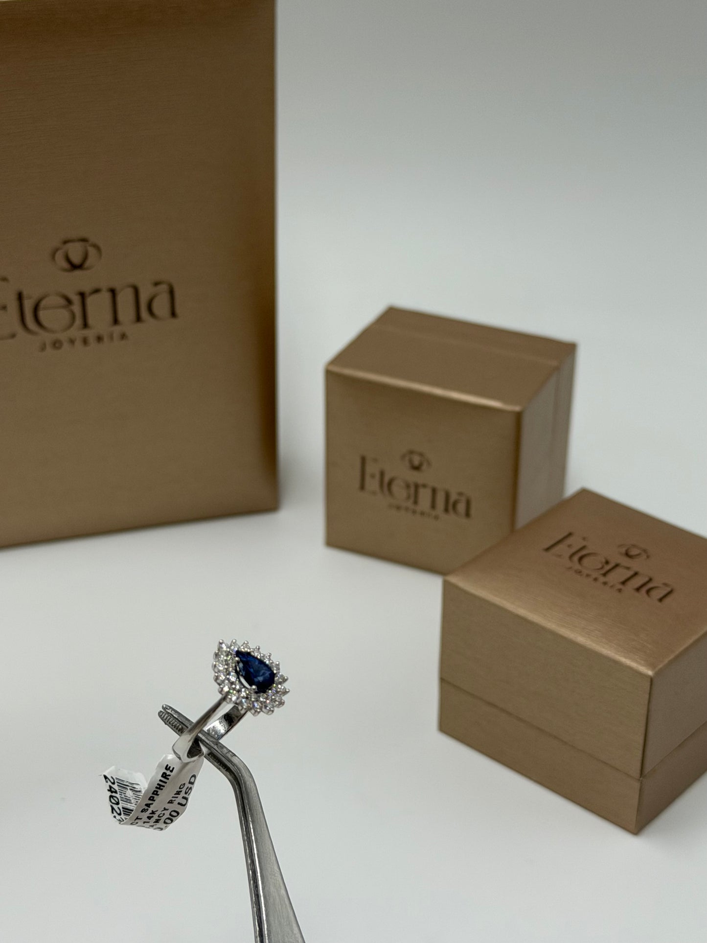 Anillo Zafiro con Diamante 14k