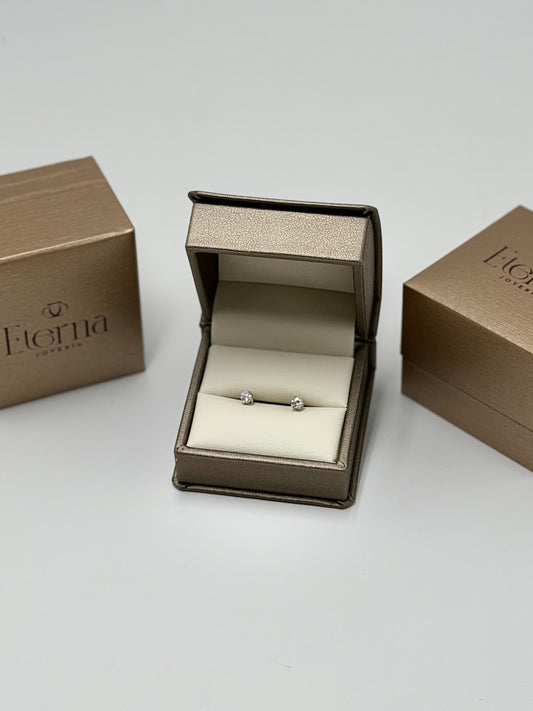 Broquel Diamante 14K