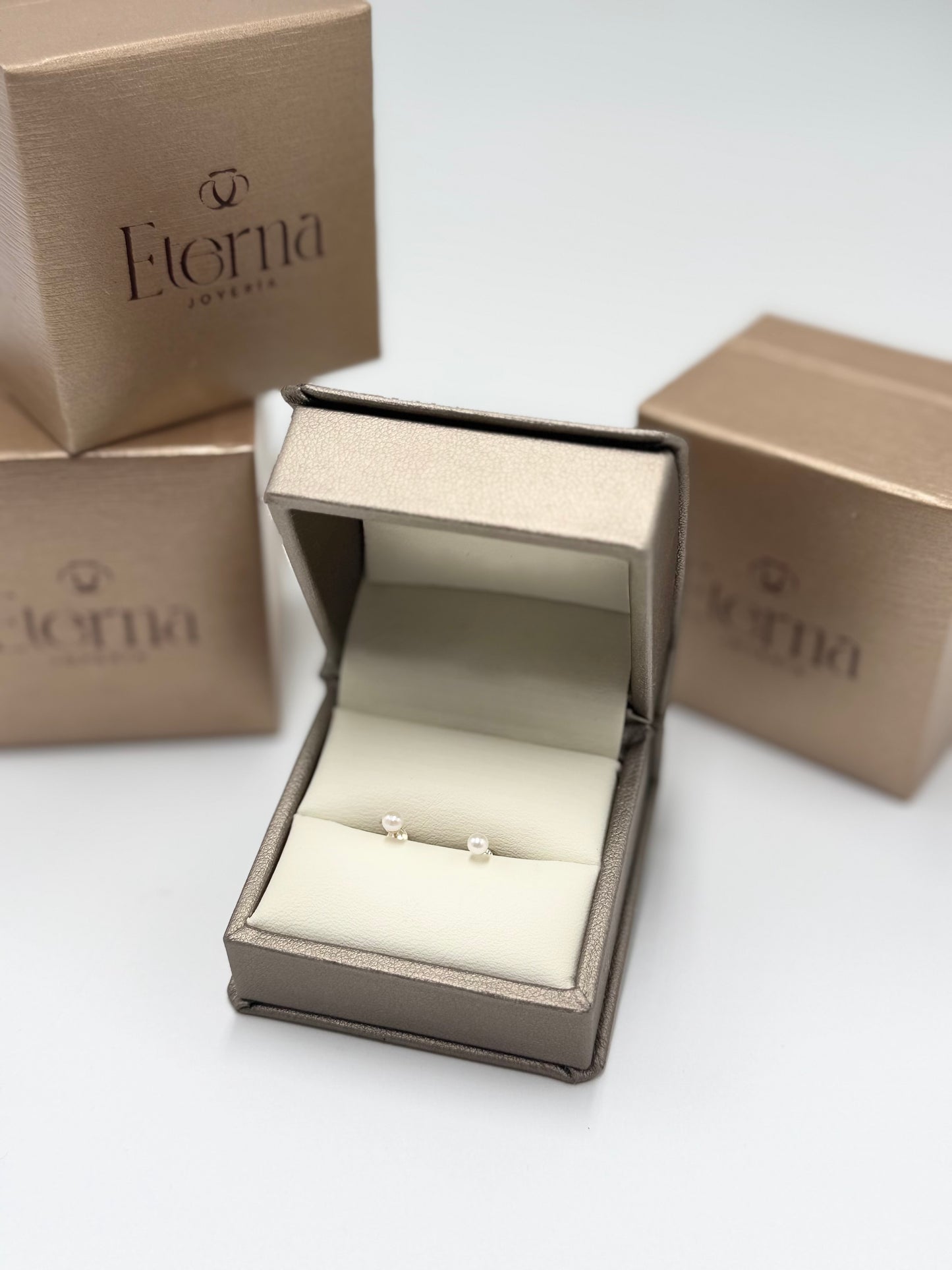 Broquel Oro 14k Perla