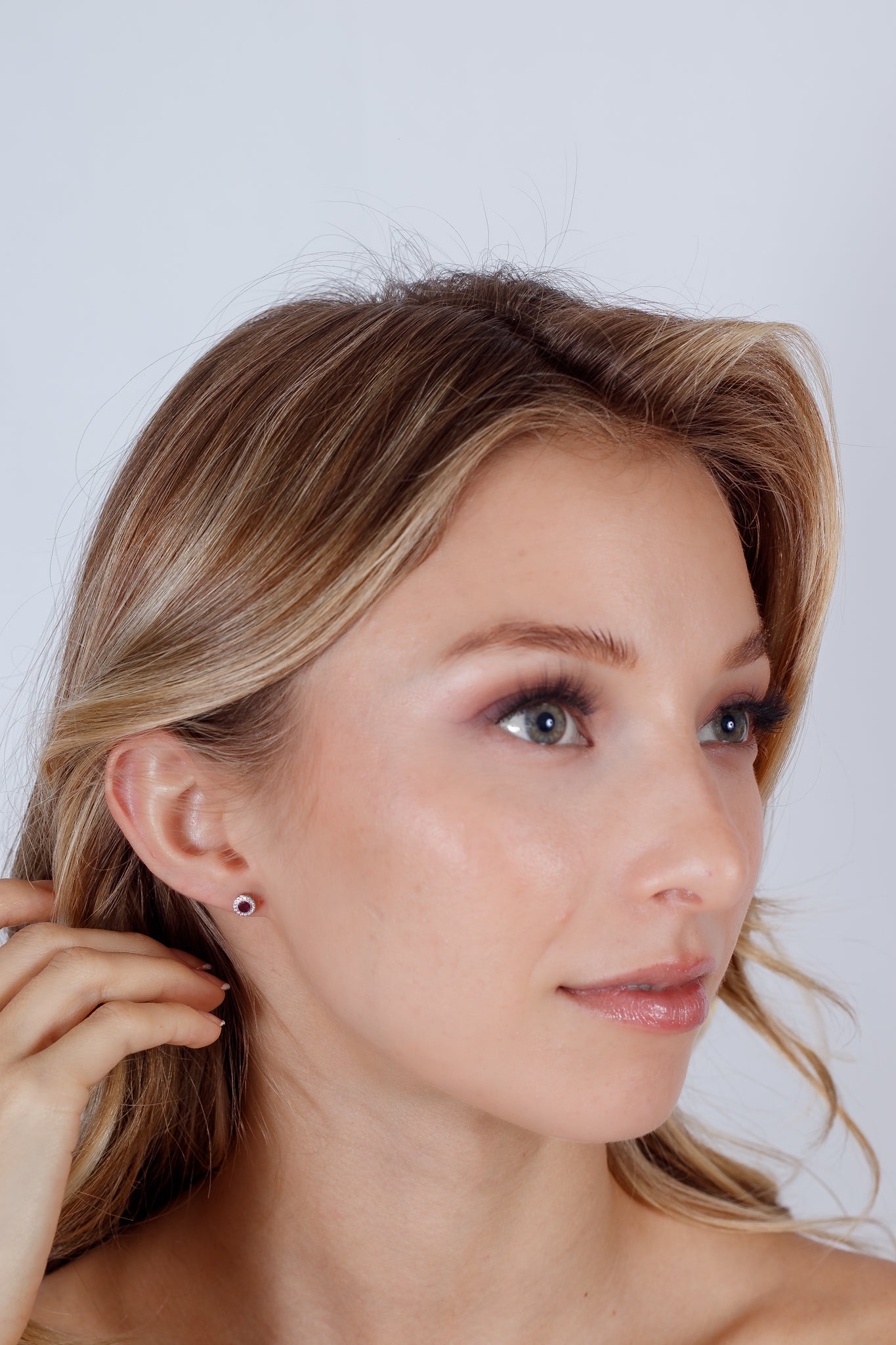 Pendientes Diamante y Rubí natural