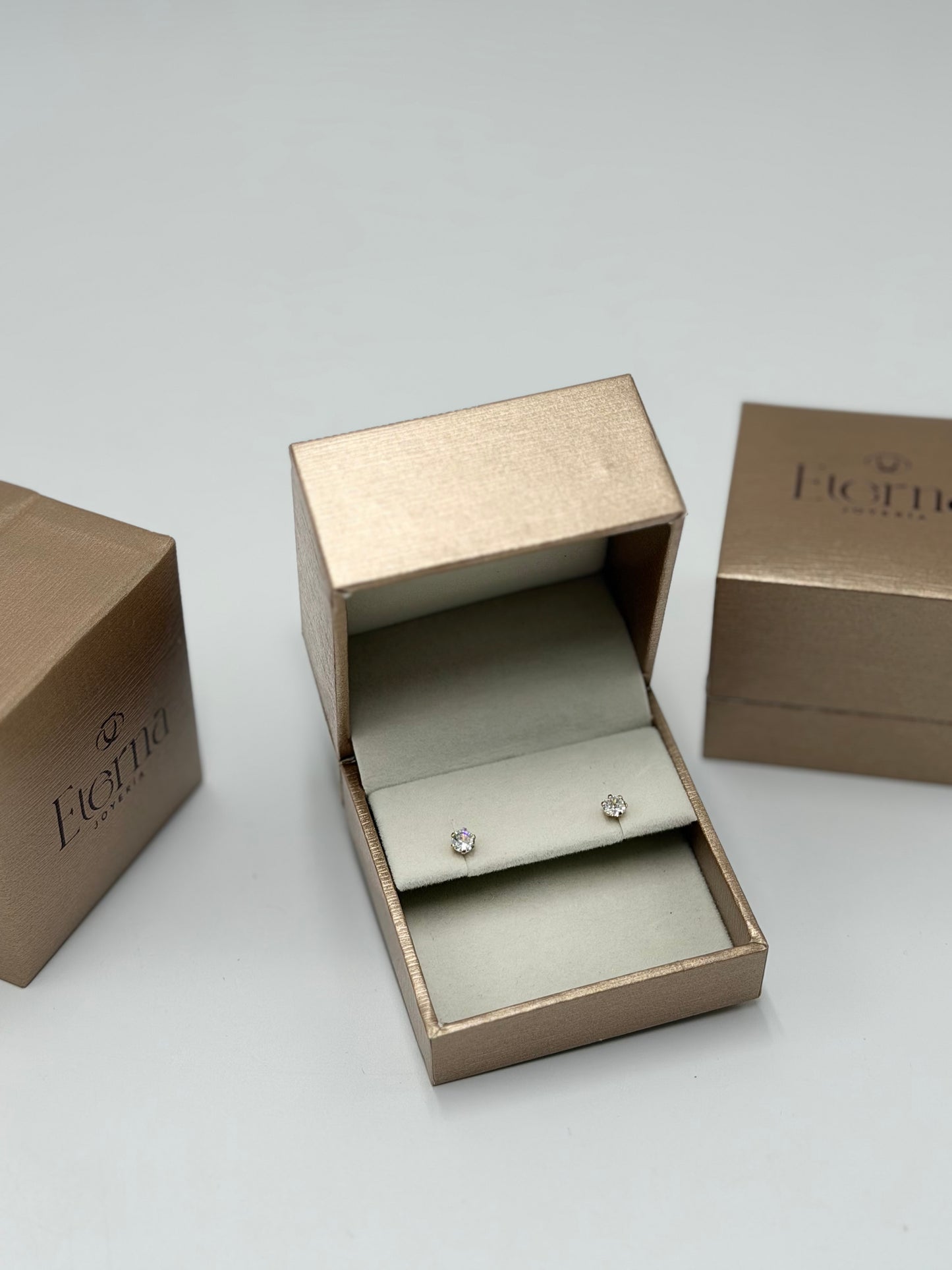 Broquel de Oro 14k