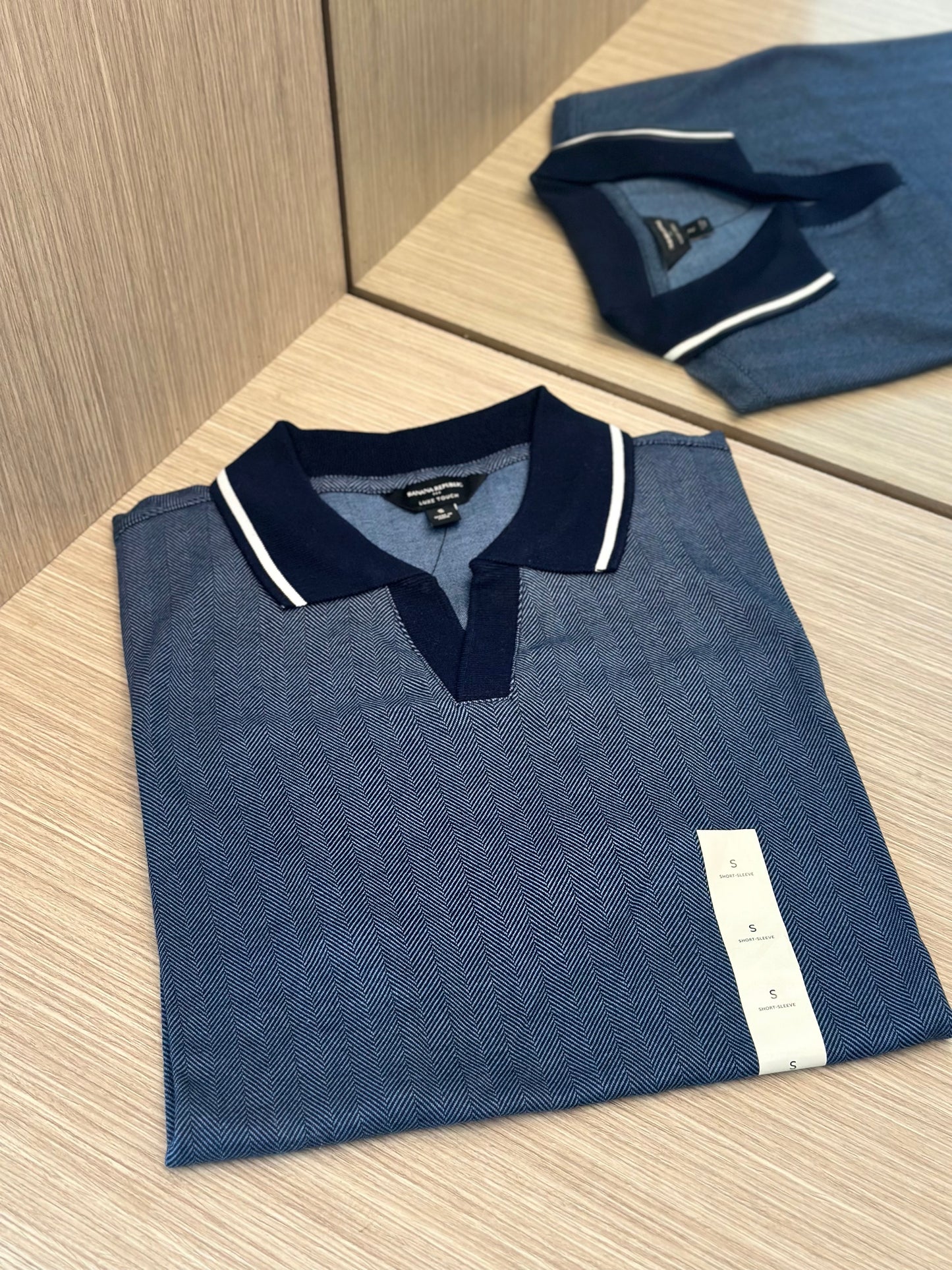 Banana REPUBLIC polo