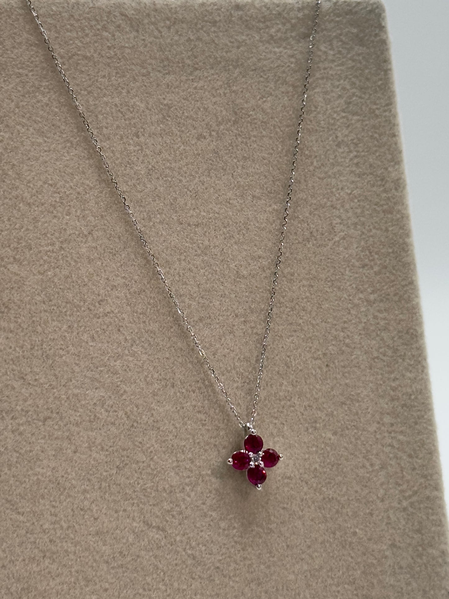 Collar Diamante y Rubí natural