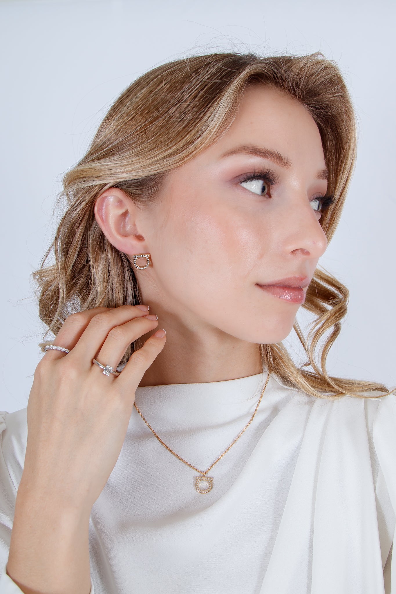 Ferragamo Collar Gancini Cristales (L)