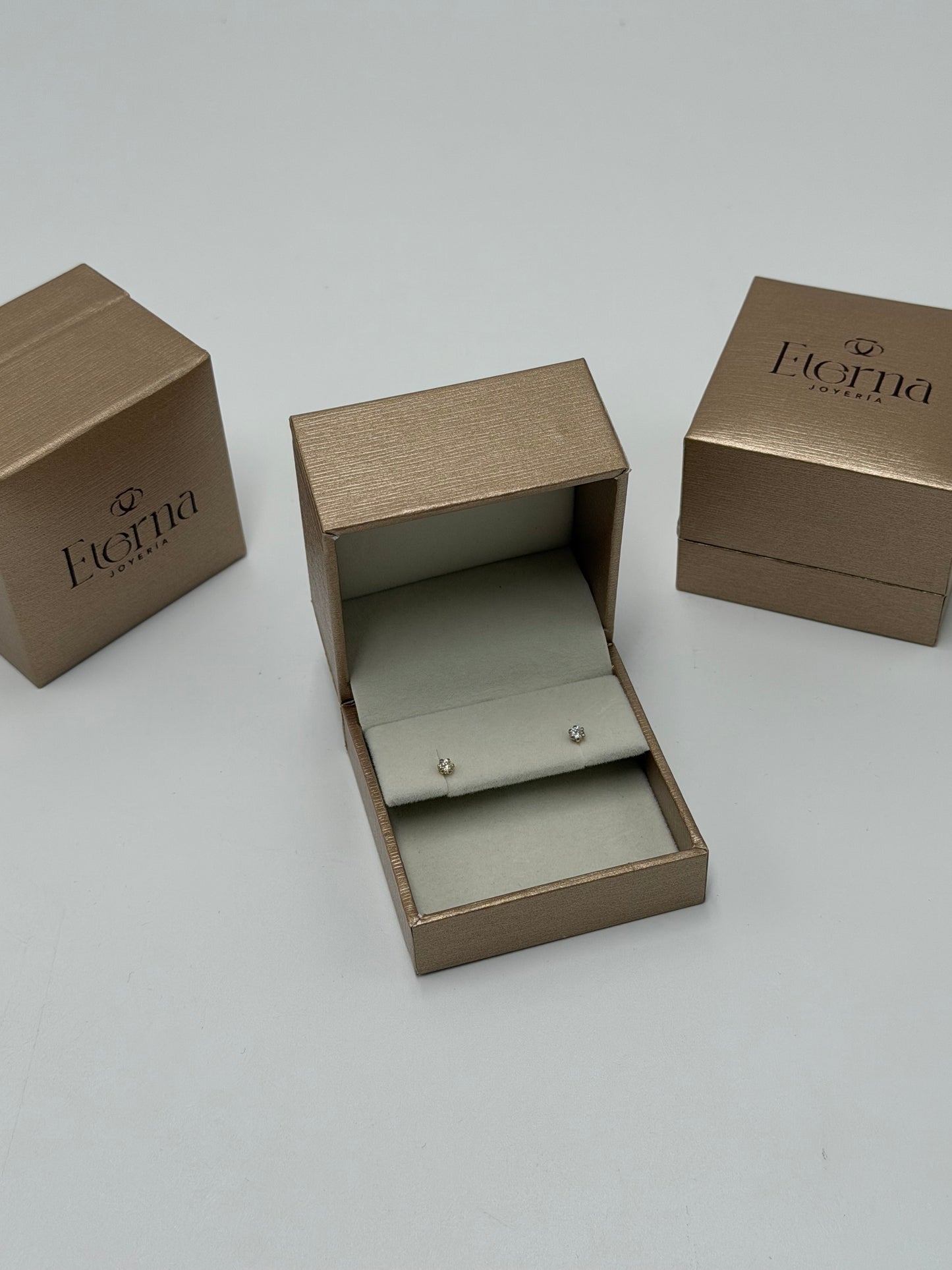 Broquel de Oro 14k