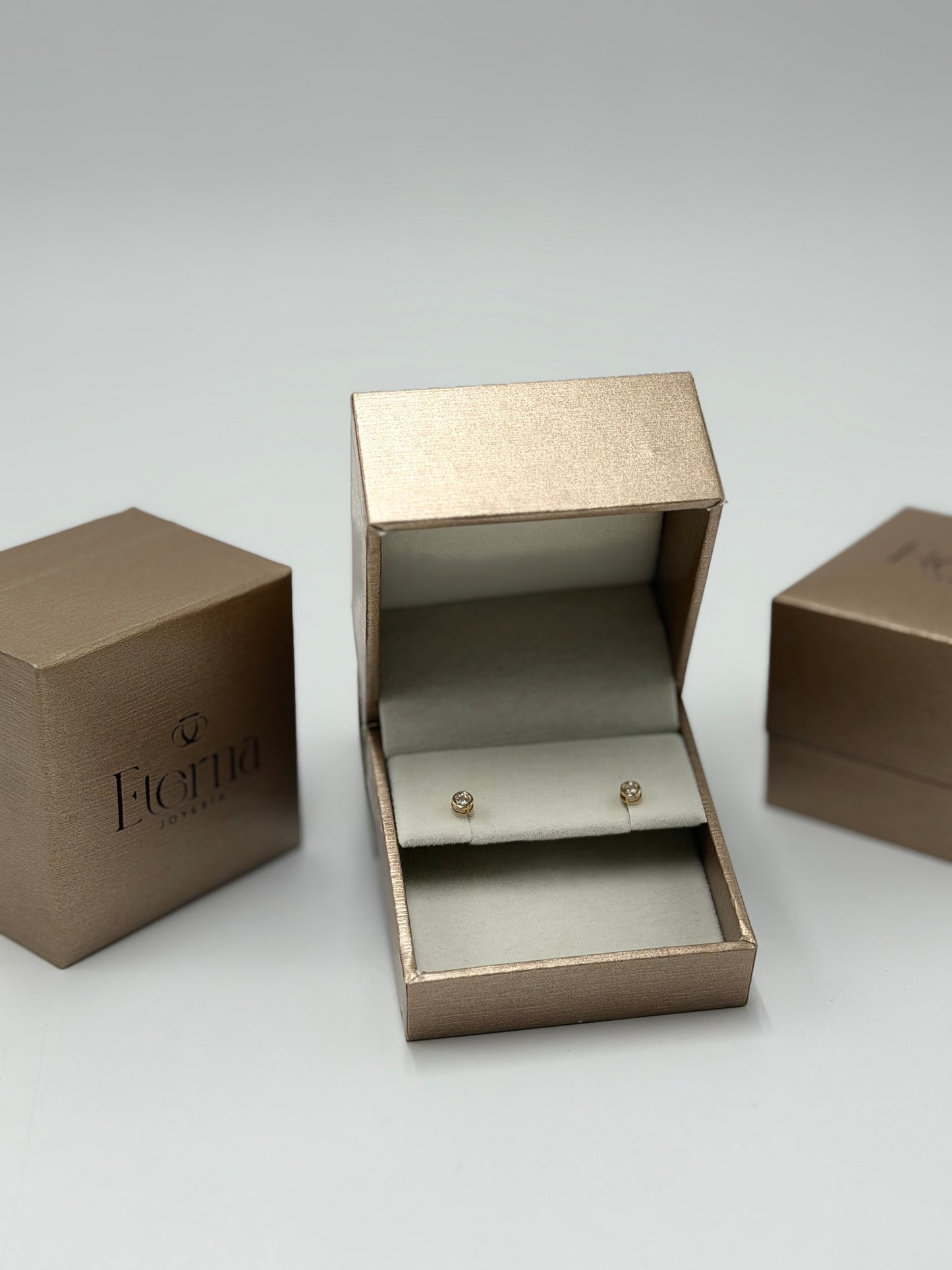 Broquel de Oro 14k