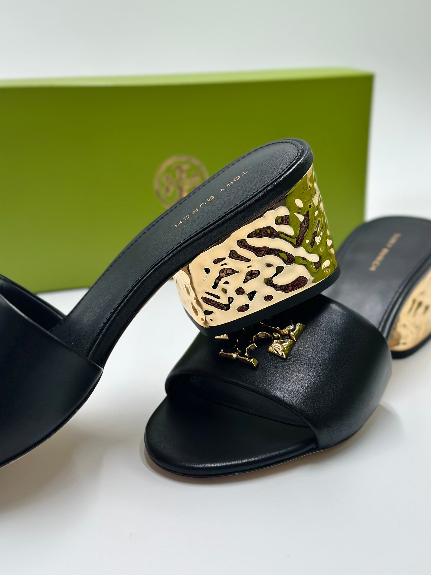 Tory Burch Sandalias