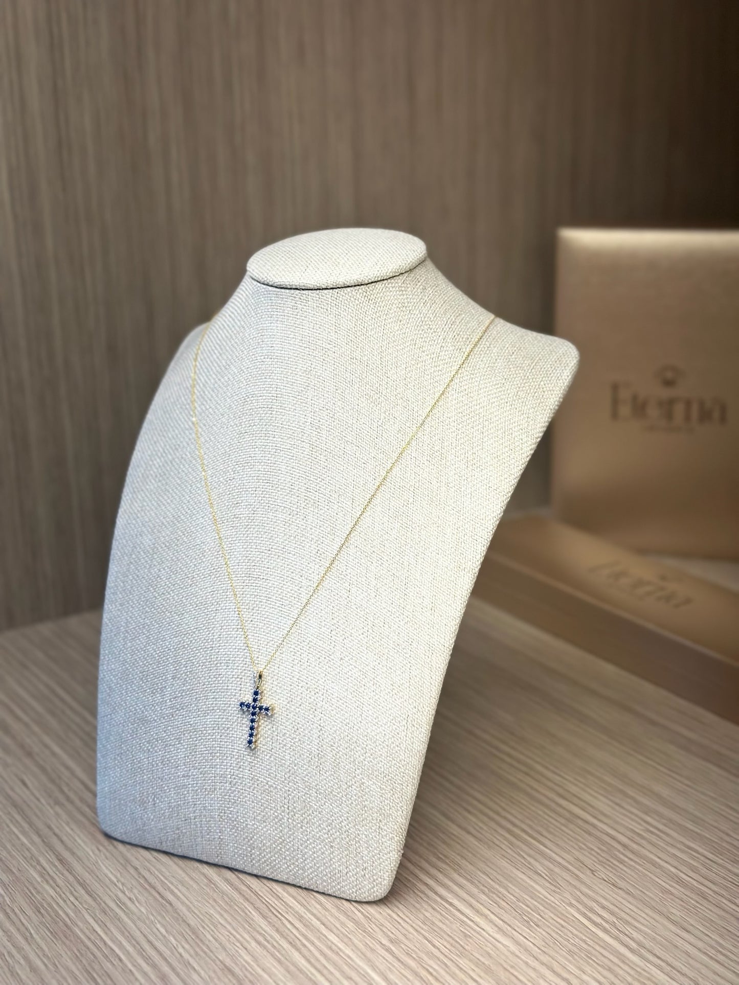 Collar Diamante con Zafiro