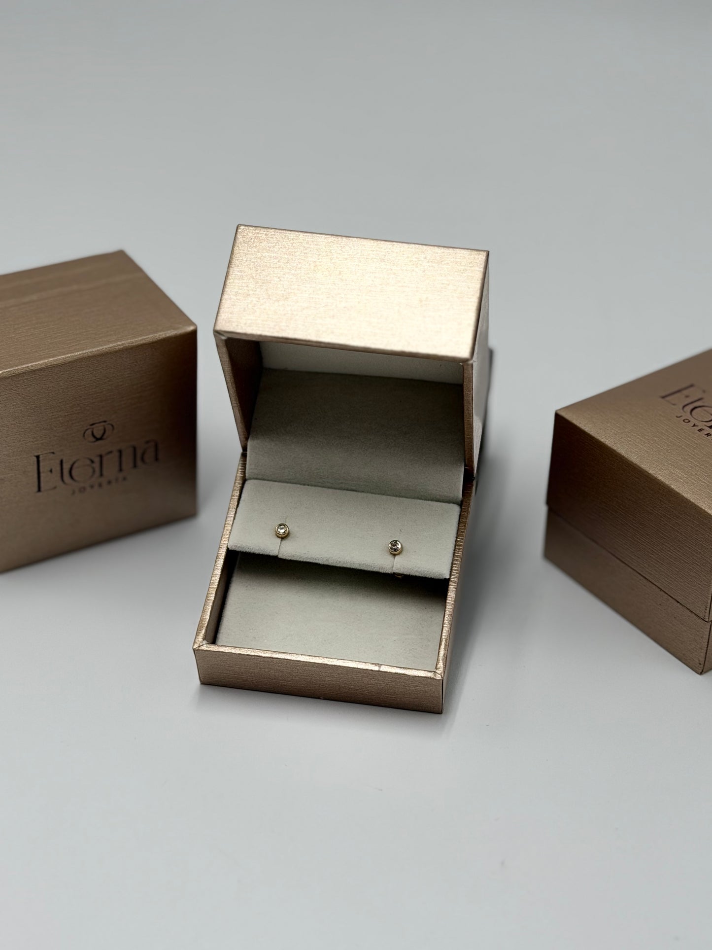 Broquel de Oro 14k