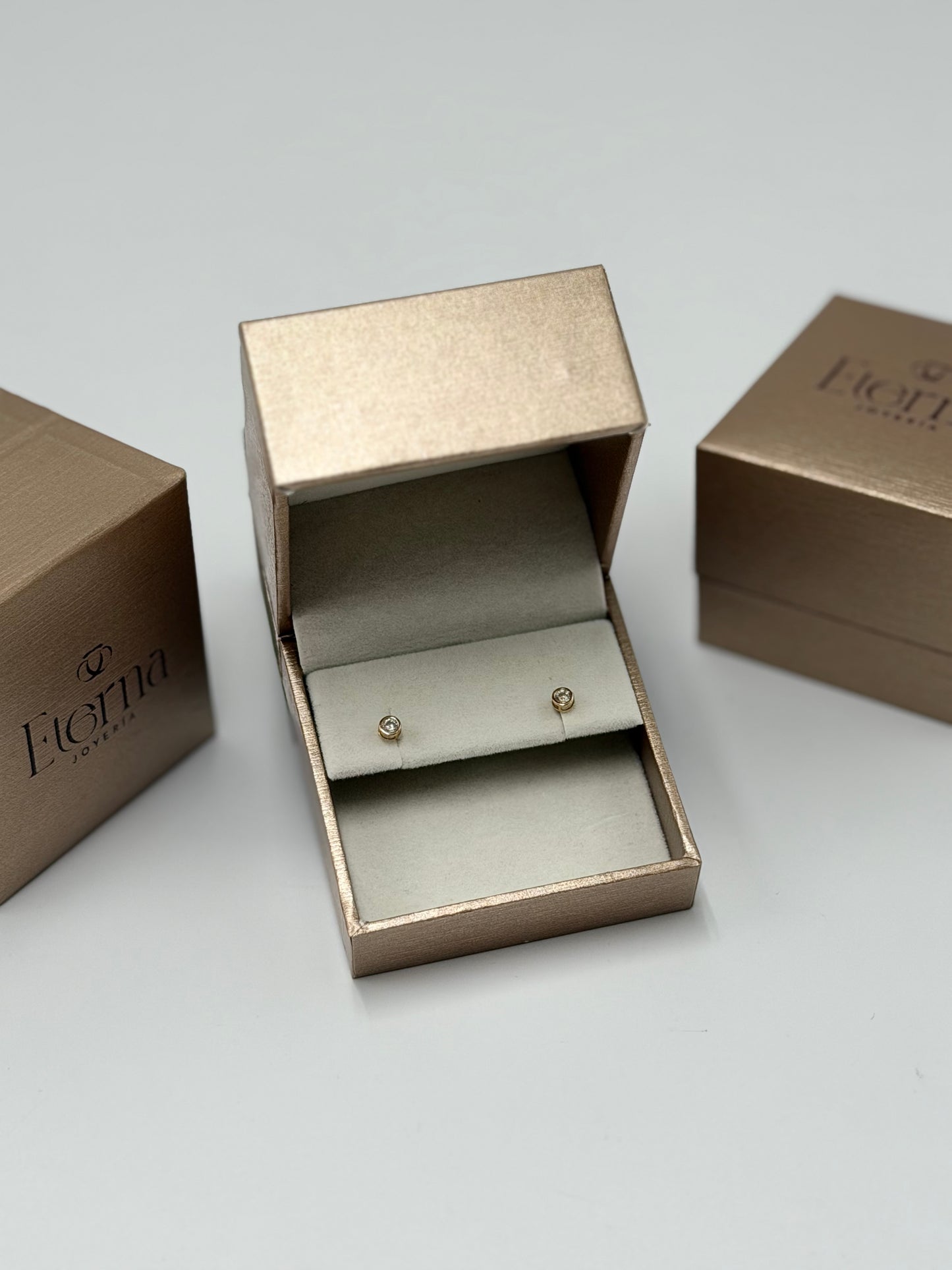 Broquel de Oro 14k