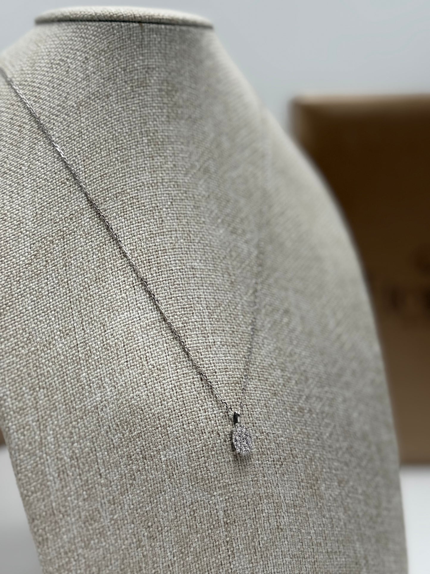 Collar Diamante natural 14K