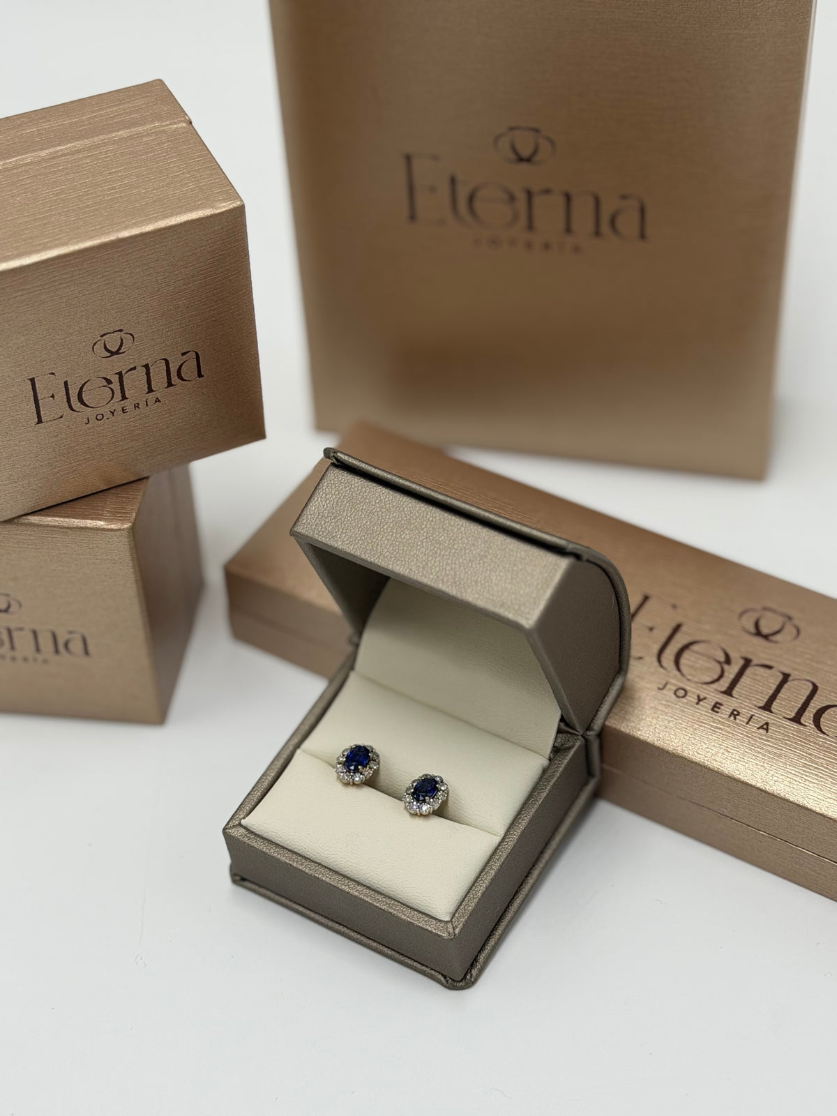 Pendientes Zafiro 14K