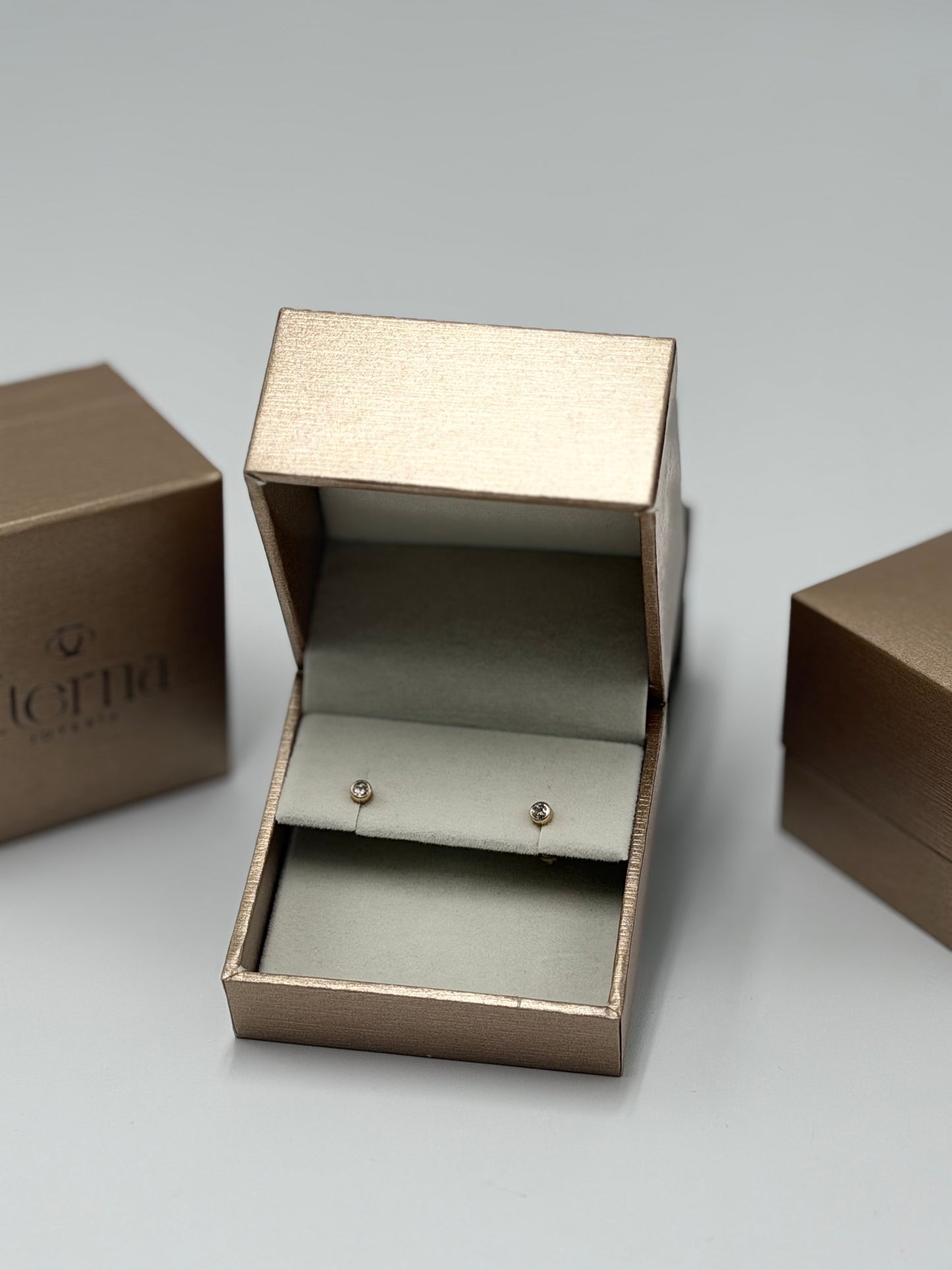 Broquel de Oro 14k