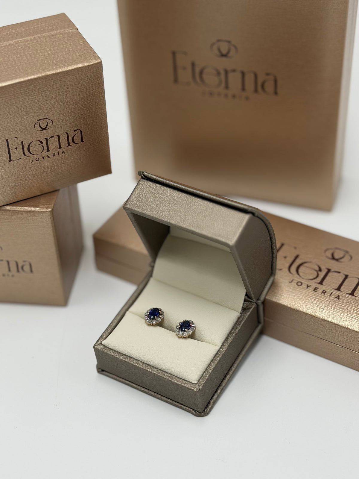 Pendientes Zafiro 14K