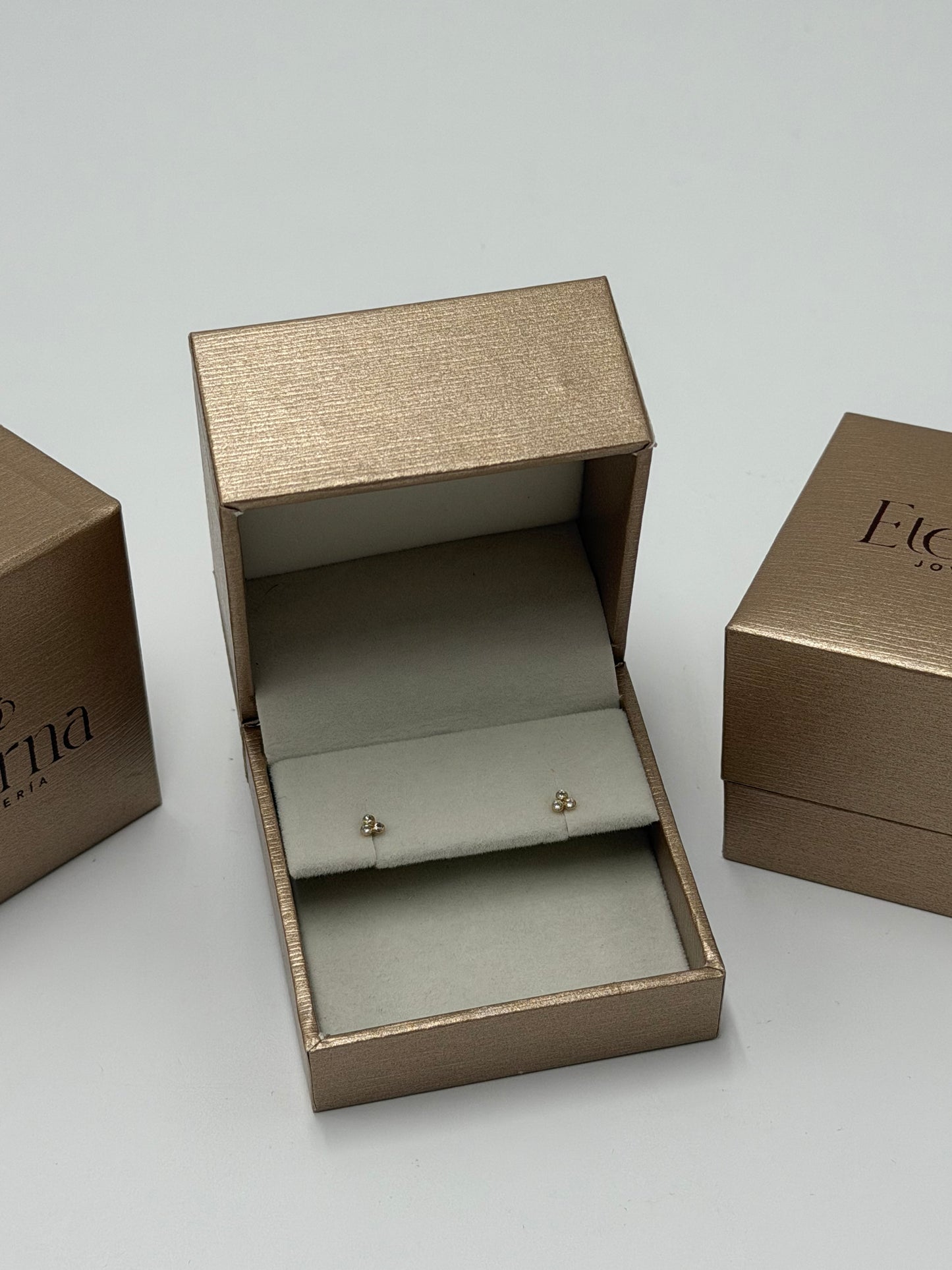 Broquel de Oro 14k