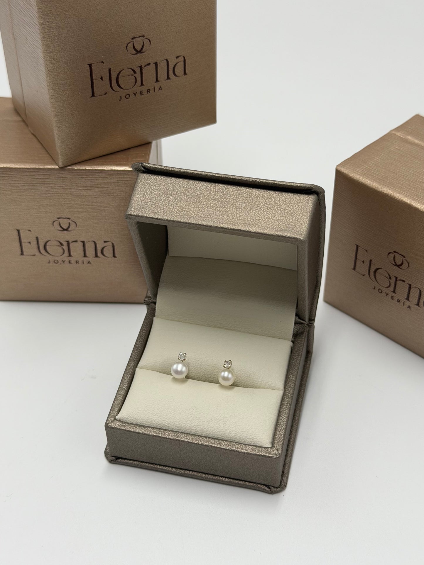 Broquel Oro 10k Perla