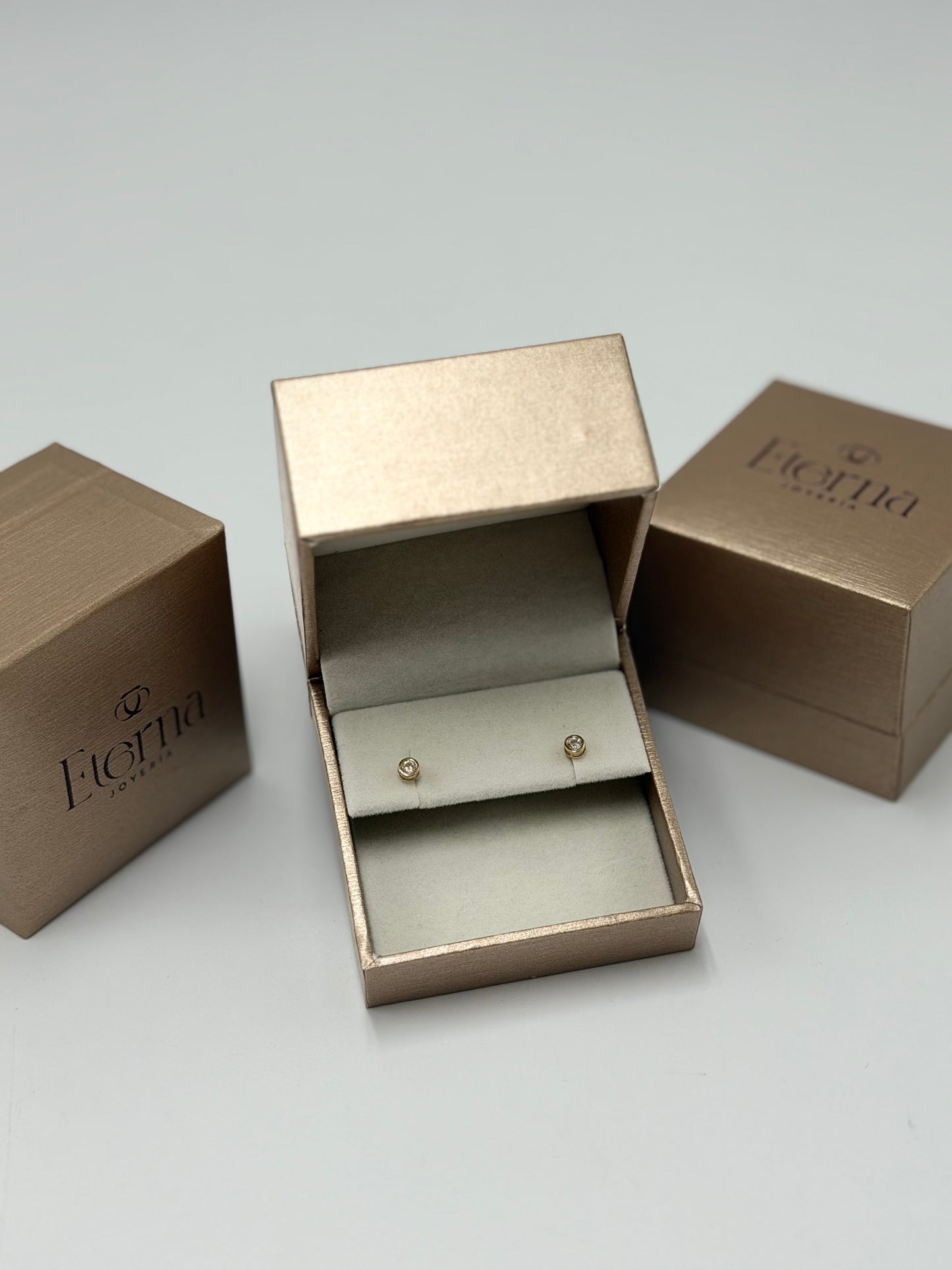 Broquel de Oro 14k
