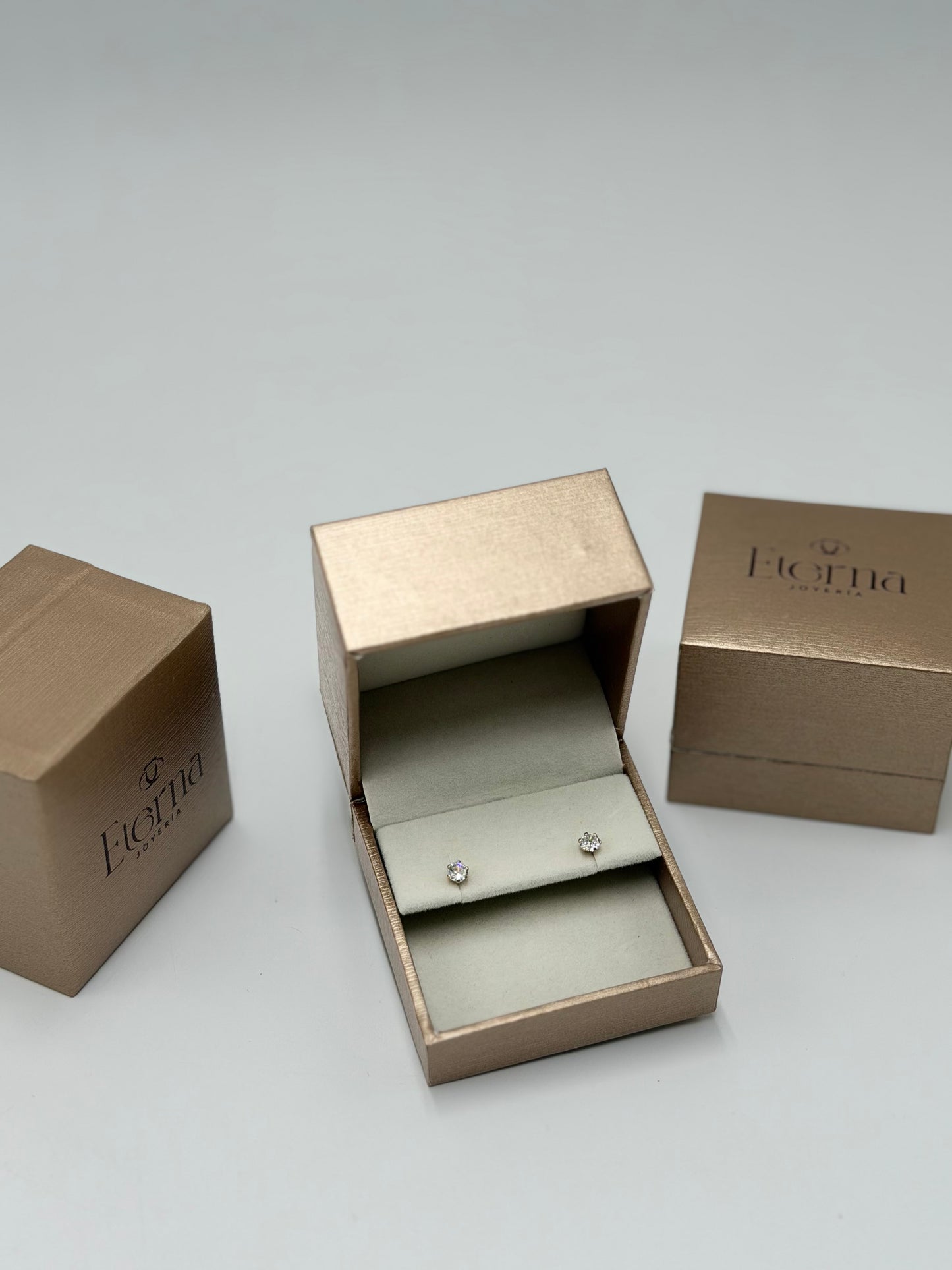 Broquel de Oro 14k