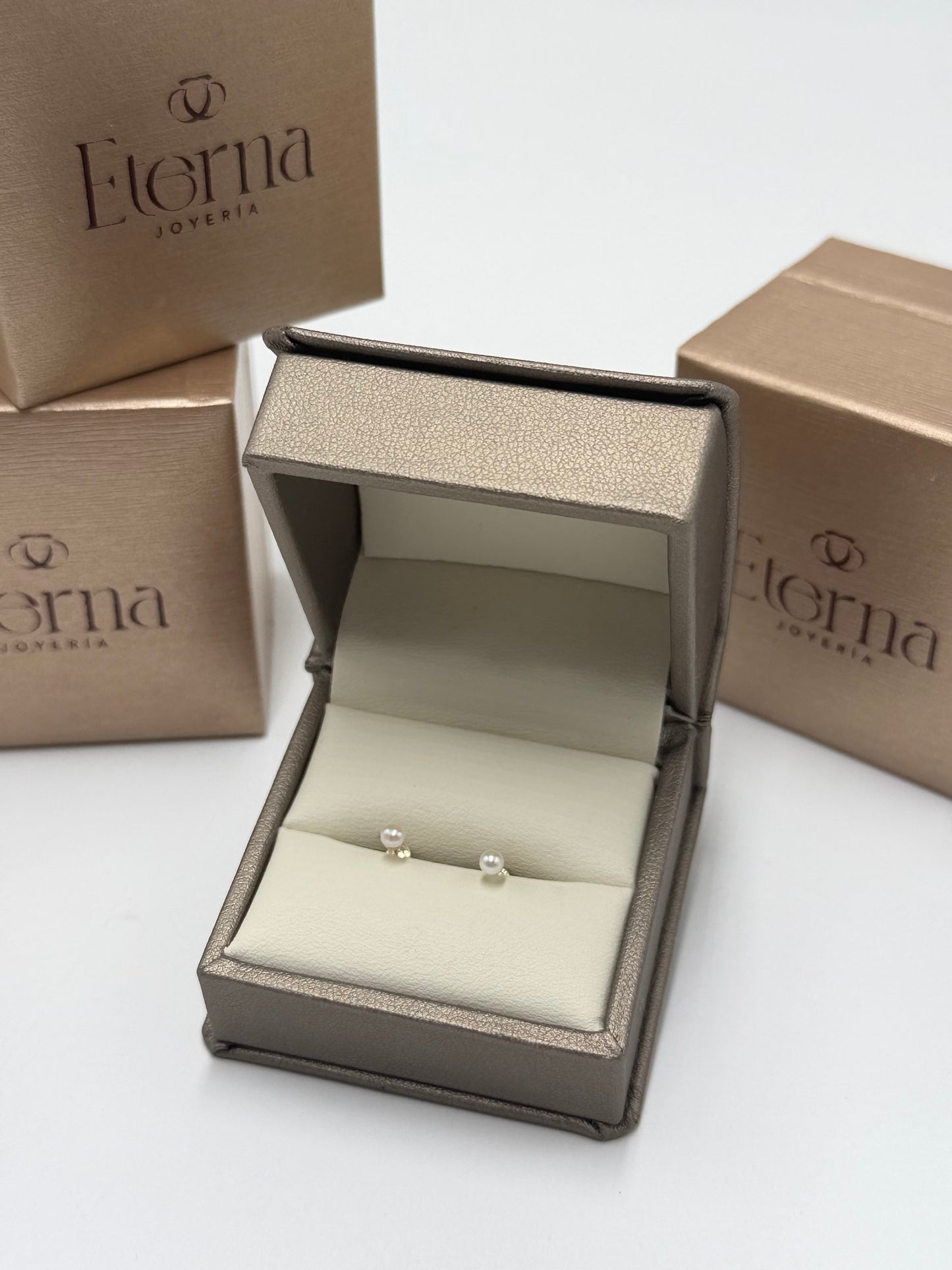 Broquel Oro 14k Perla